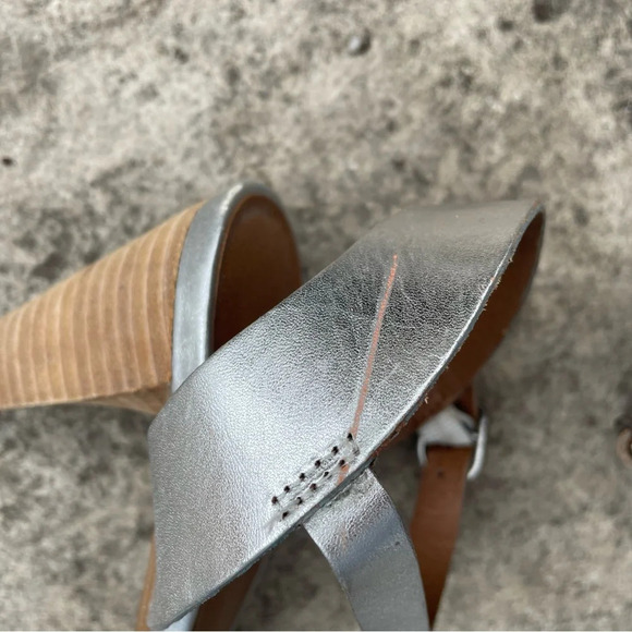 Lucky Brand  Silver Ankle Strap Heels, Size 7 - Picture 5 of 13